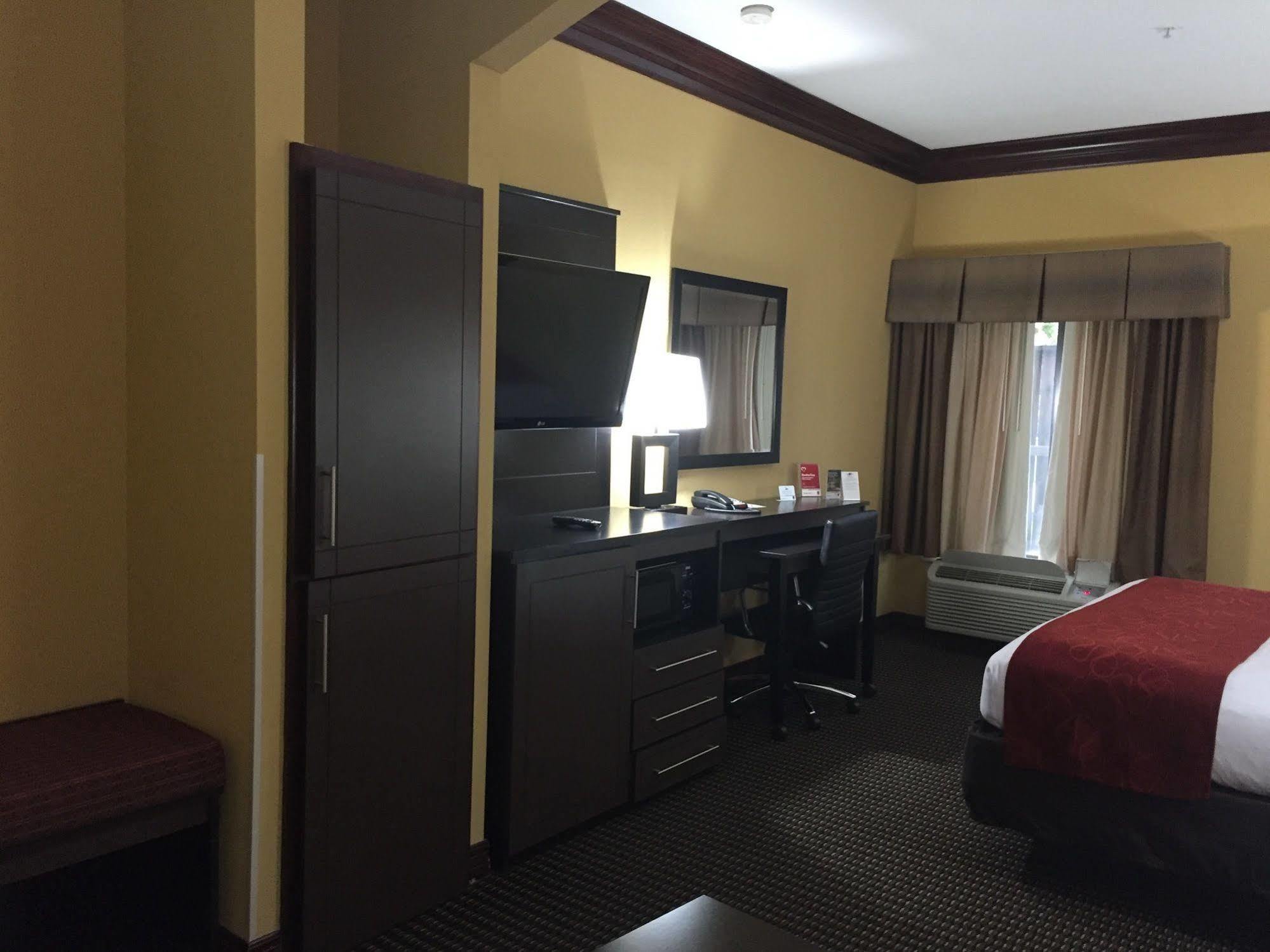 Comfort Suites Lake Jackson Clute Dış mekan fotoğraf