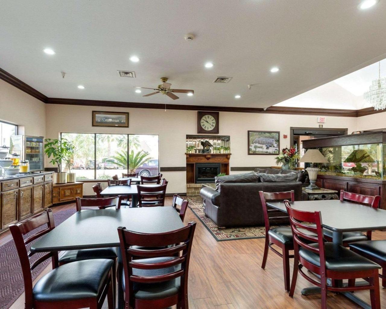 Comfort Suites Lake Jackson Clute Dış mekan fotoğraf